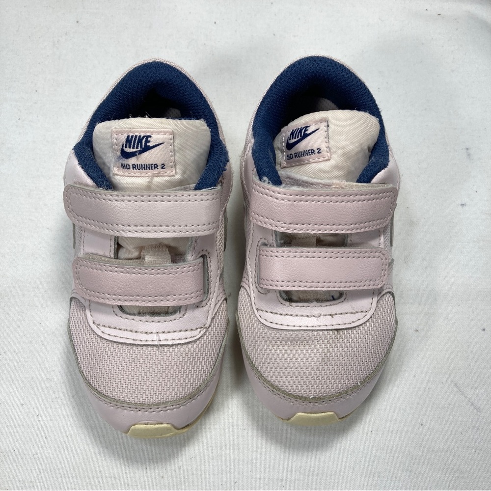 Nike MD Runner 2 Trainer Running Shoes Size 8C 807328-600 - Picture 3 of 10